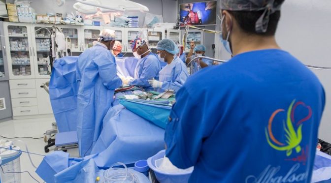 Первую успешную операцию на открытом сердце произвела команда неправительственной гуманитарной органиции «Балсам» йеменскому юноше