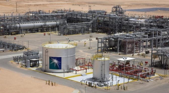 Министерство энергетики КСА поручило Aramco сократить добычу сырой нефти в июне на добровольный дополнительный объем в размере 1 млн баррелей в сутки