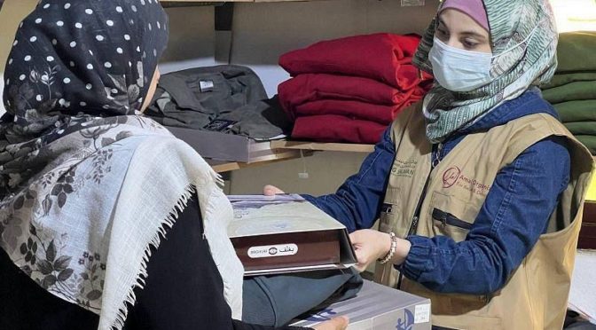 ЦСГД им. короля Салмана продолжает распределять гуманитарную помощь пострадавшим от землетрясения в Идлибе